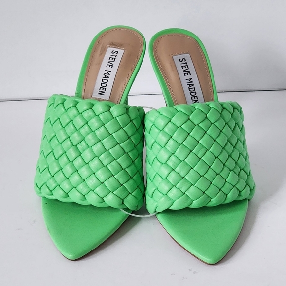 Steve Madden Women's Fateful Green Woven Pointed Toe Stiletto Heels Size 6.5 - Picture 2 of 5